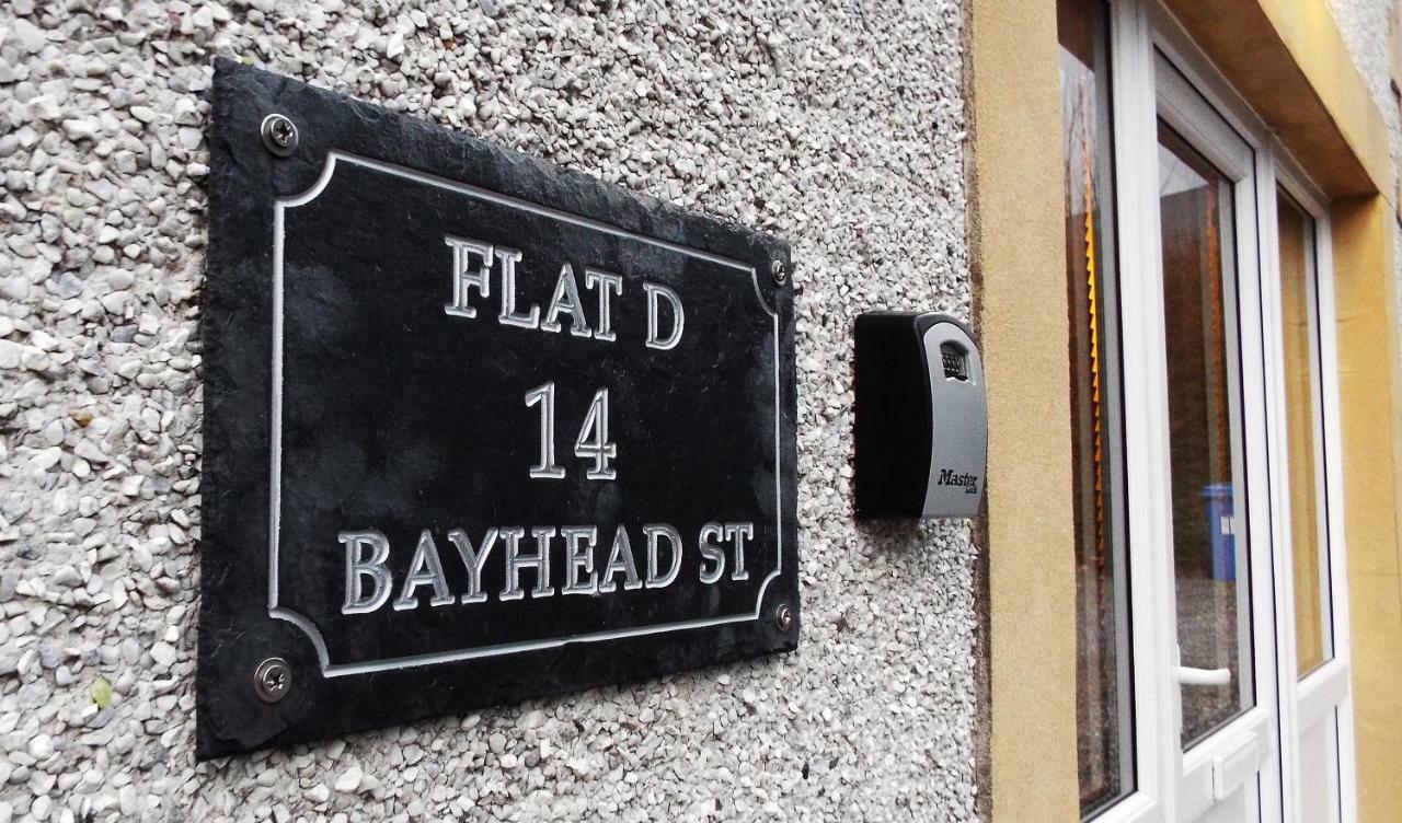 Flat 14D Bayhead Apartment Stornoway  Exterior photo