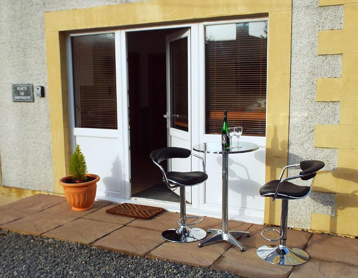 Flat 14D Bayhead Apartment Stornoway  Exterior photo